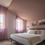 Sant'aponal Cozy With Balcony R&r Διαμέρισμα *