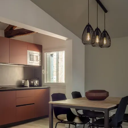 Sant'aponal Cozy With Balcony R&r * Βενετία
